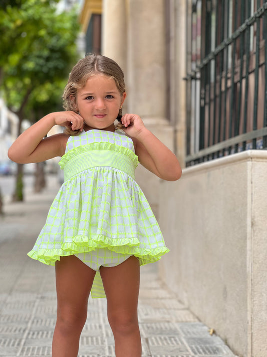Dress with bow