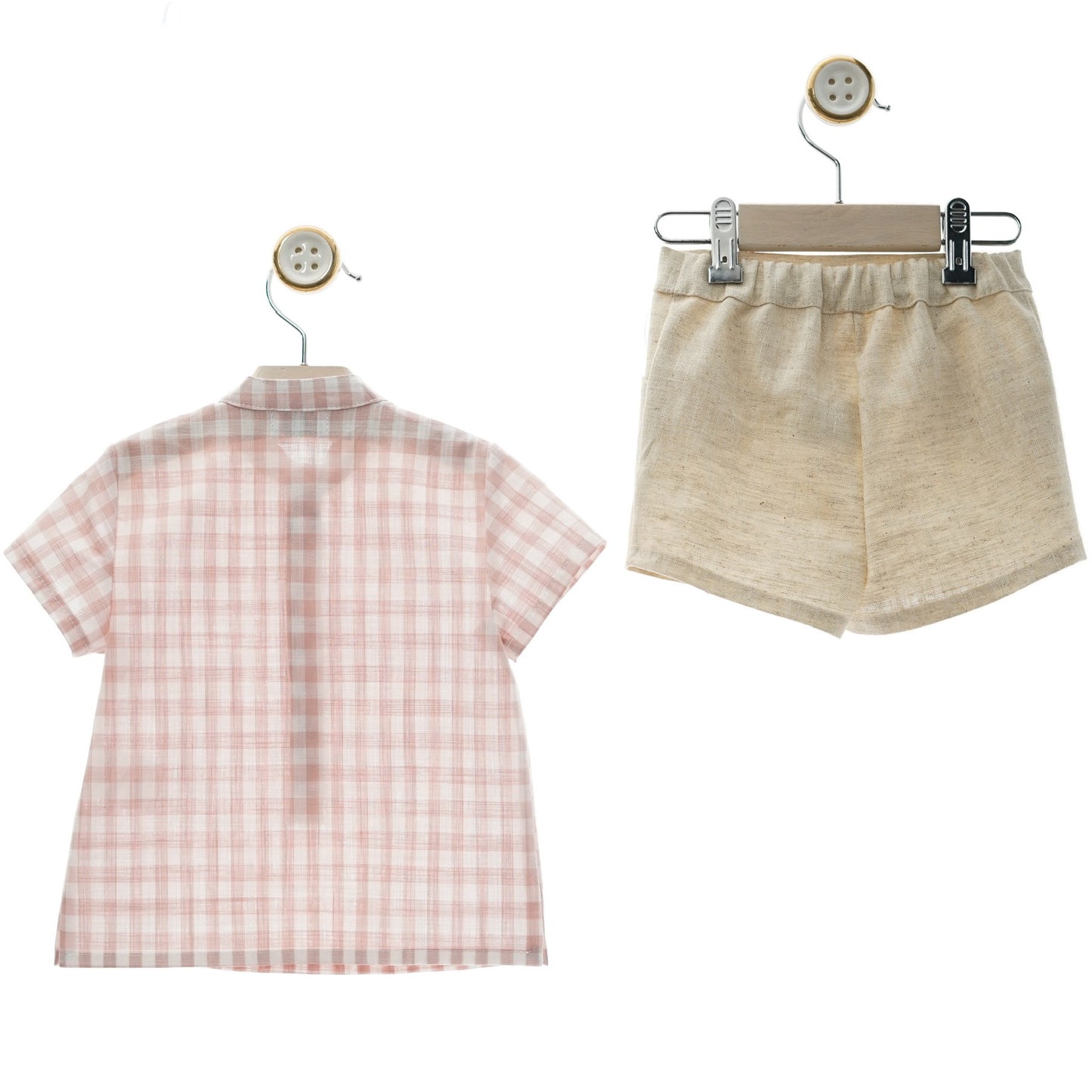Conjunto pantalón corto y camiseta